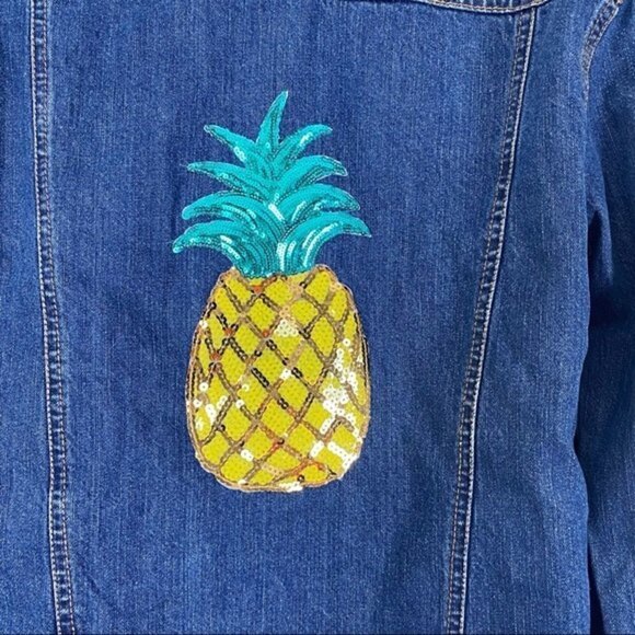 MARCI Distressed Denim Jean Trucker Jacket Sequin Pineapple Back Size Medium - Picture 3 of 9